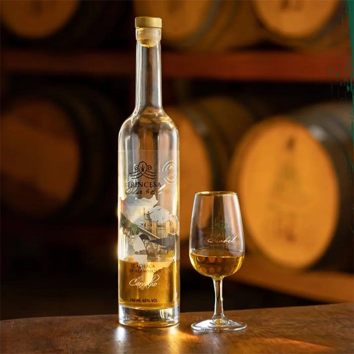 Cachaça Princesa Isabel Carvalho 700 Ml